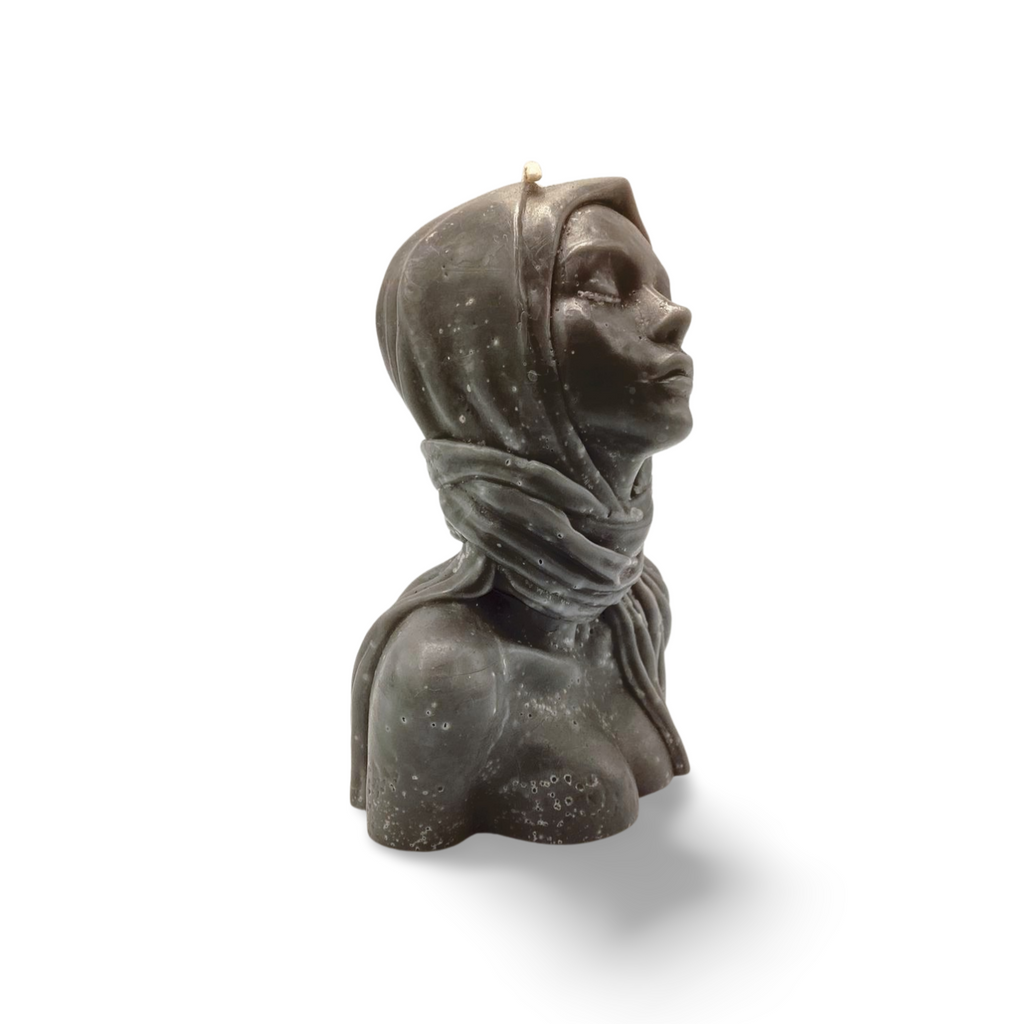 Nikita Candle