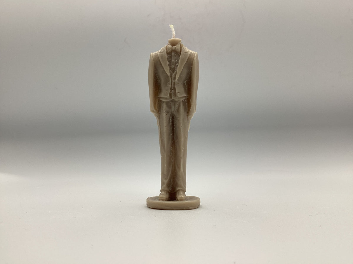 Groom (Small)