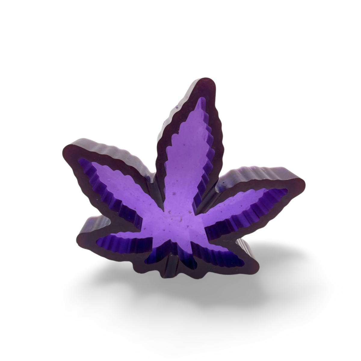 Resin Cannabis Leaf Ashtray